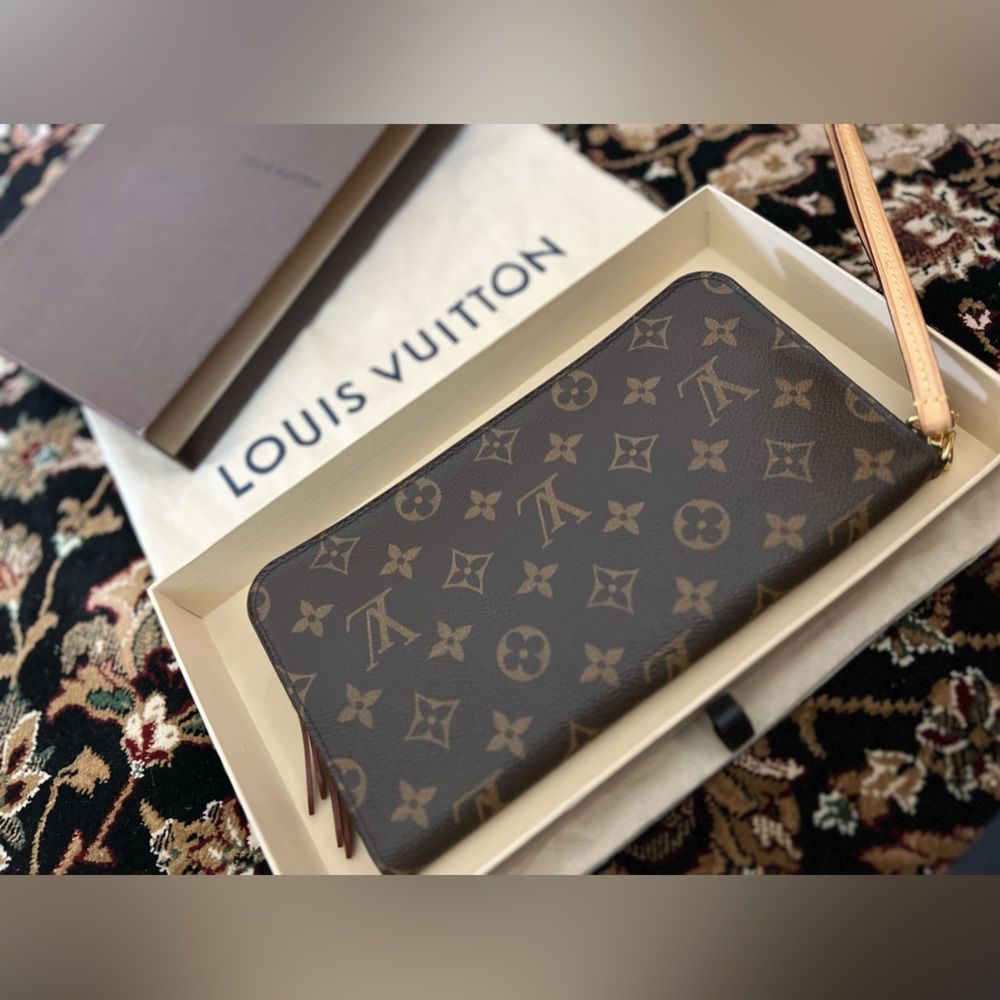 100% Authentic LOUIS VUITTON INSOLITE ORGANIZER